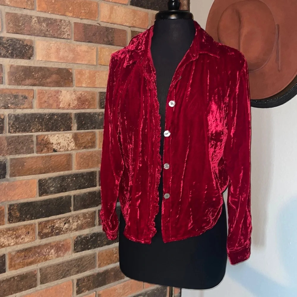 Red Velvet Button Up Top S